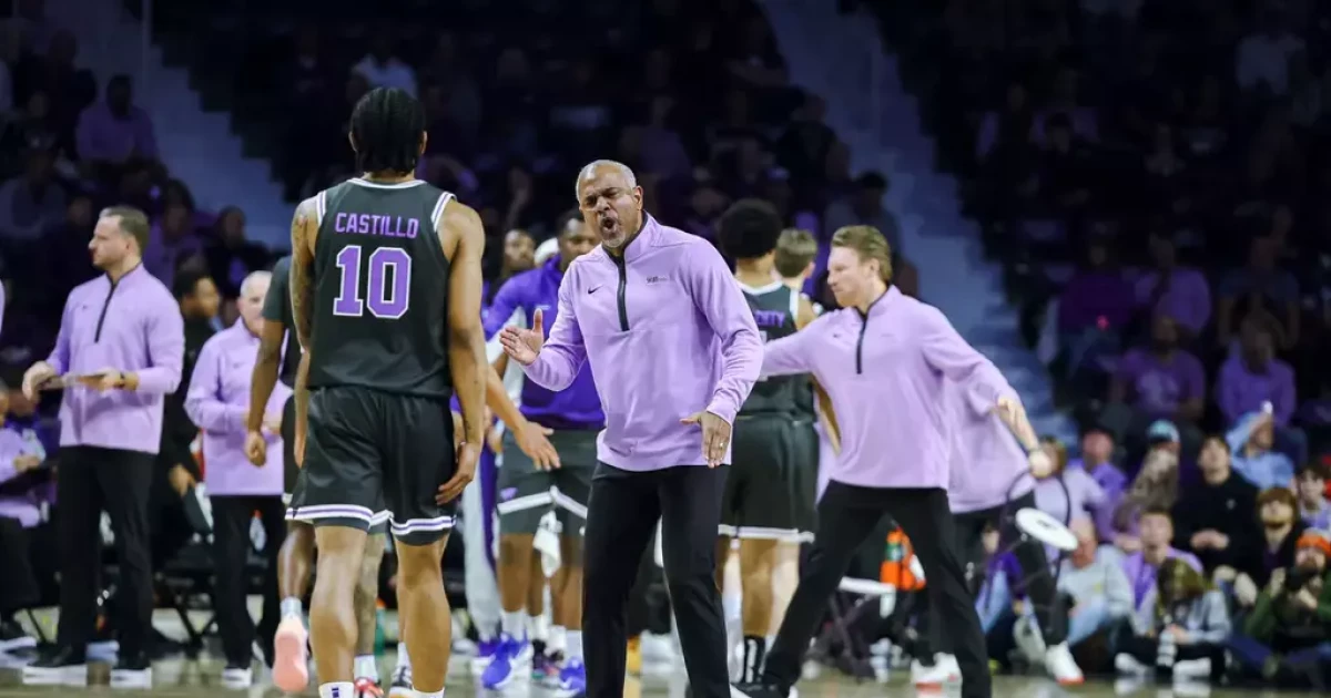 Kansas State Fires Jerome Tang: Player Criticism Leads to 
